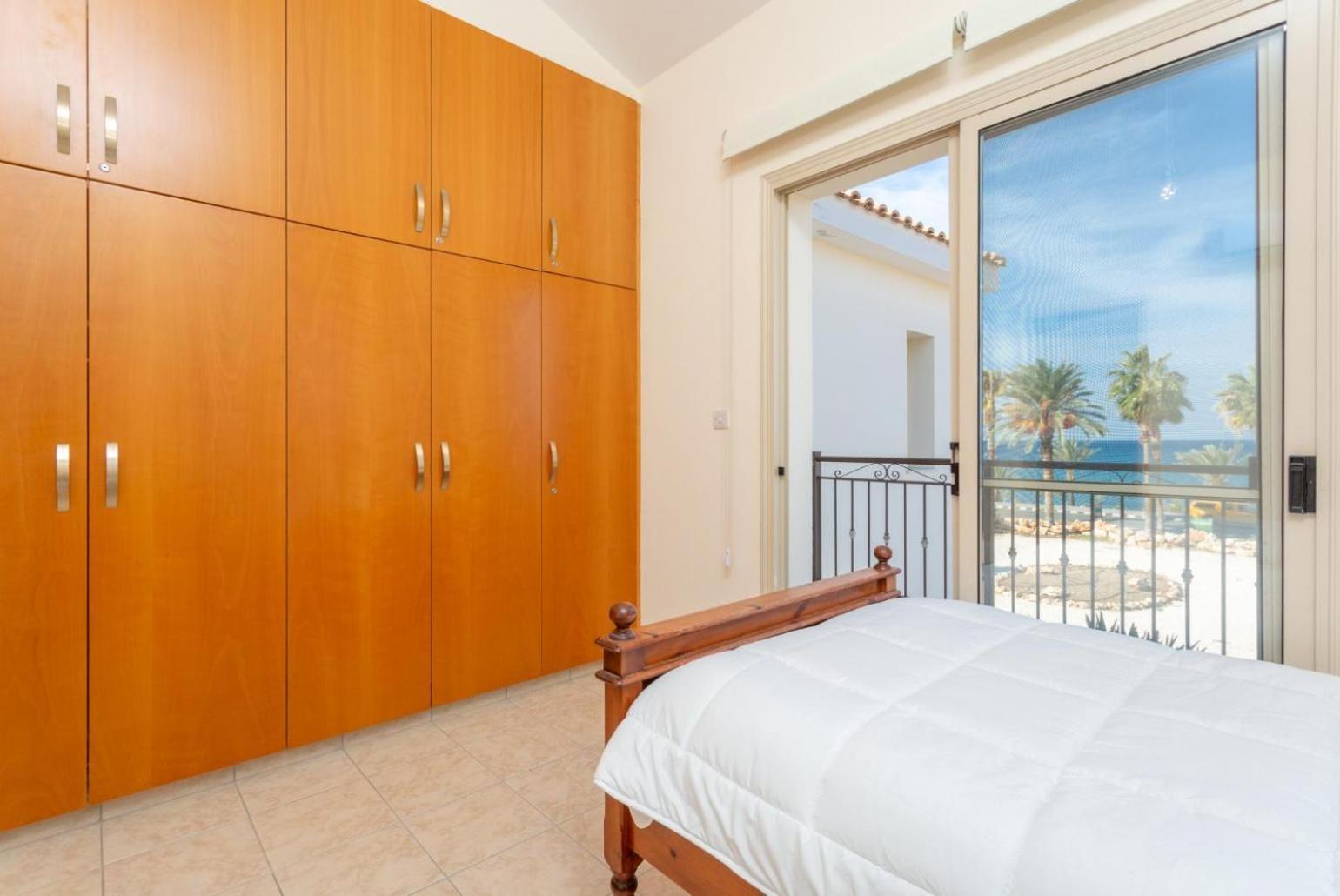 Villa Seashore One Paphos Esterno foto