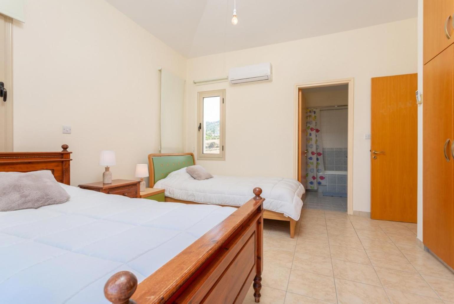 Villa Seashore One Paphos Esterno foto