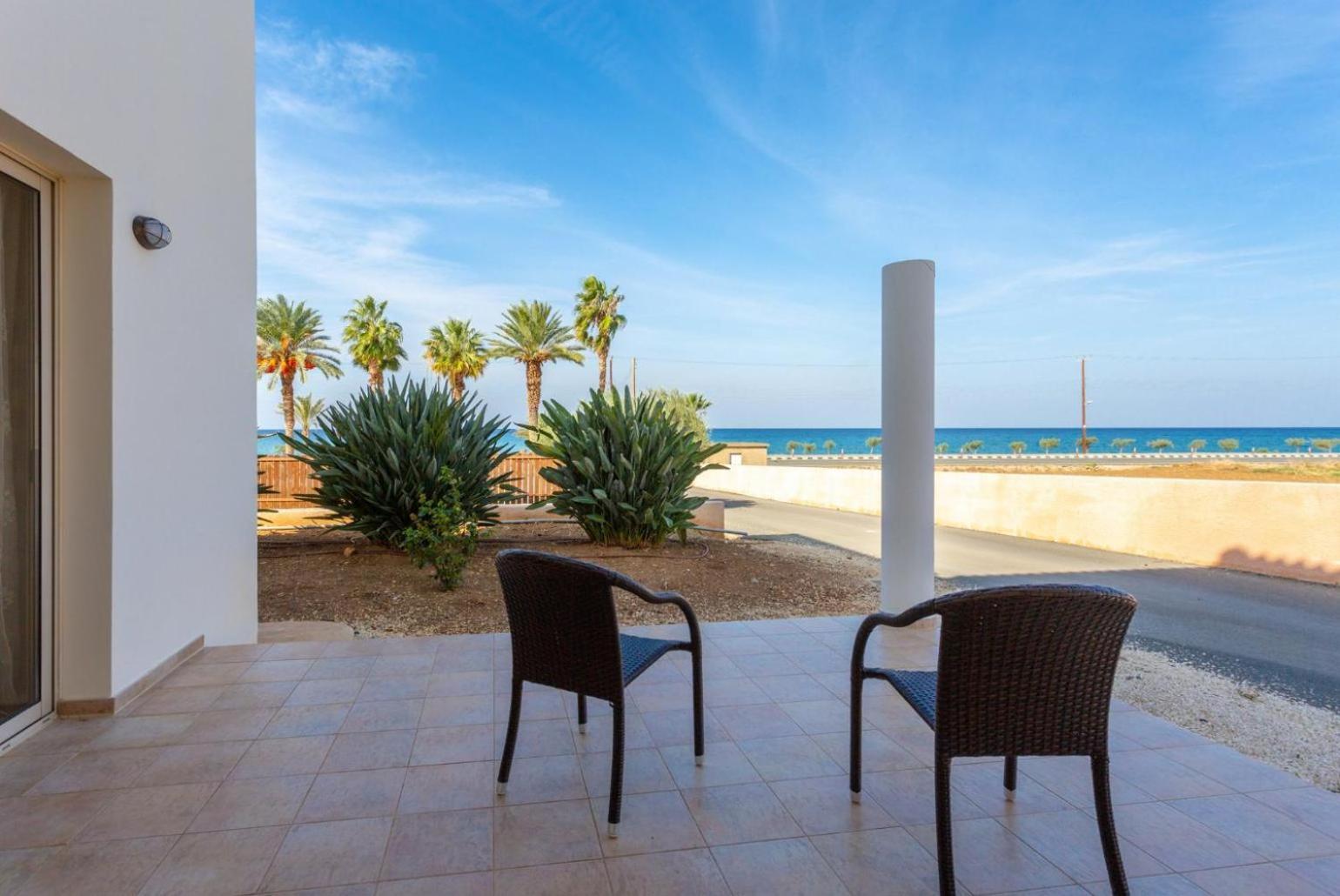 Villa Seashore One Paphos Esterno foto